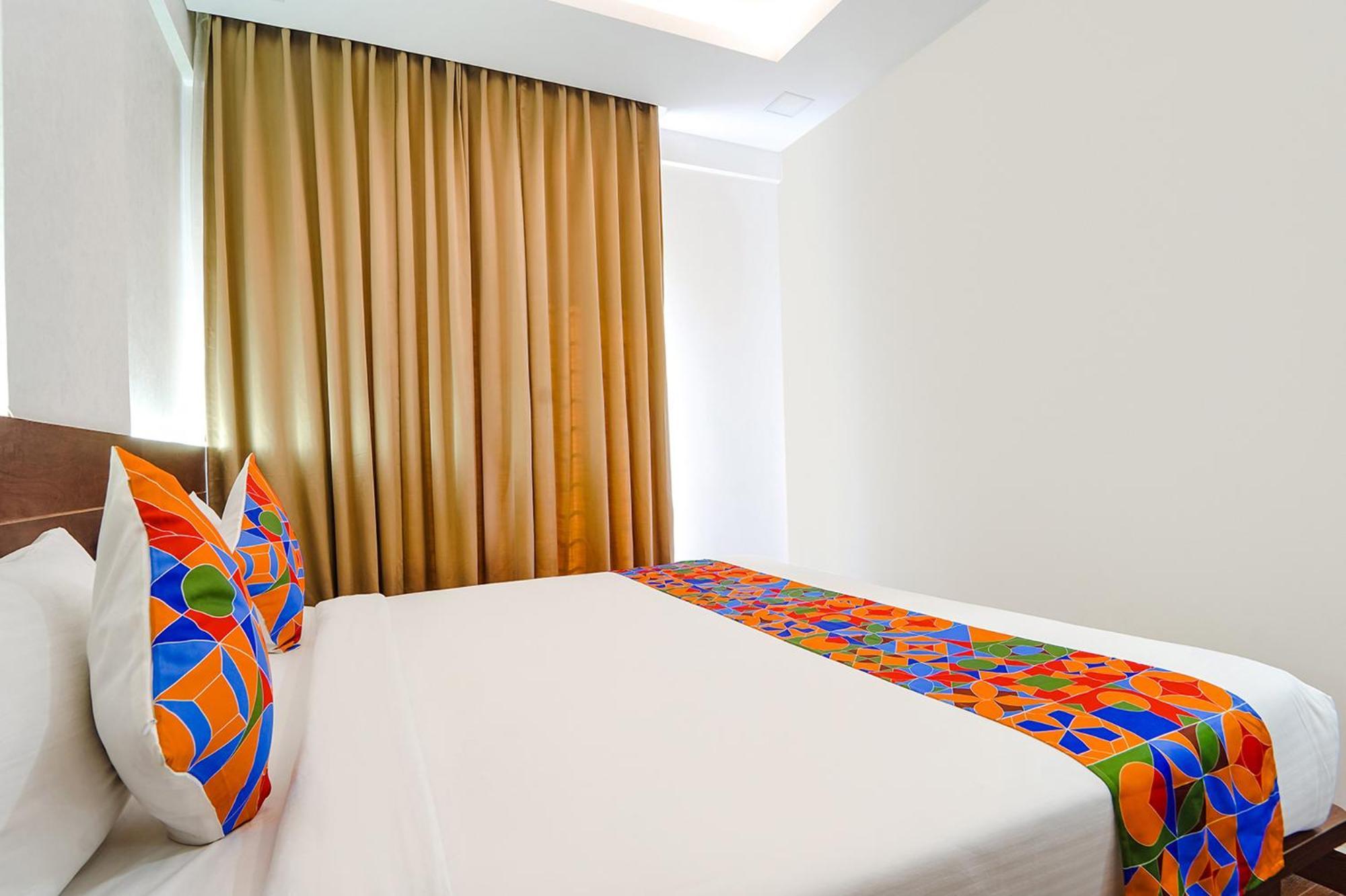 Fabhotel Ellegant Inn Bangalore Exteriör bild