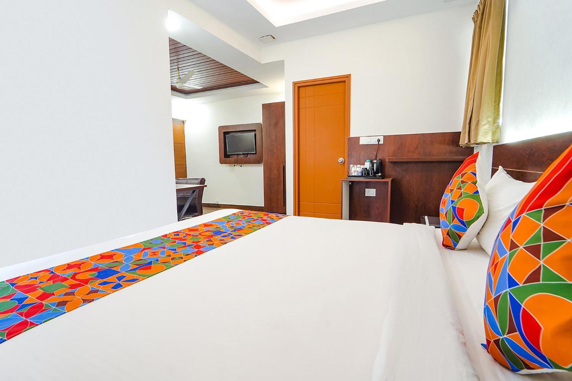 Fabhotel Ellegant Inn Bangalore Exteriör bild