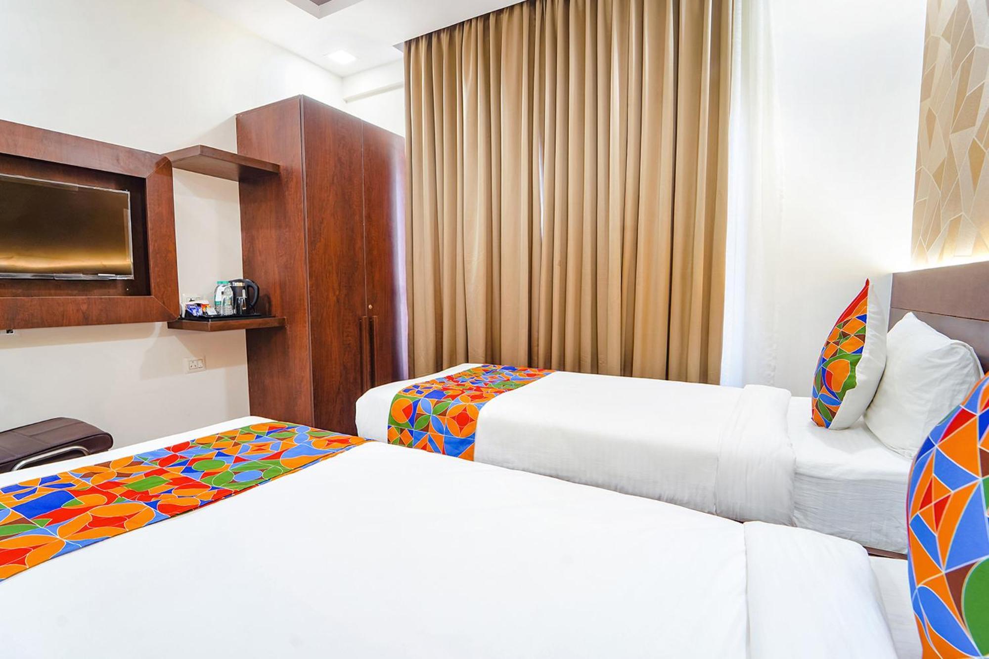 Fabhotel Ellegant Inn Bangalore Exteriör bild