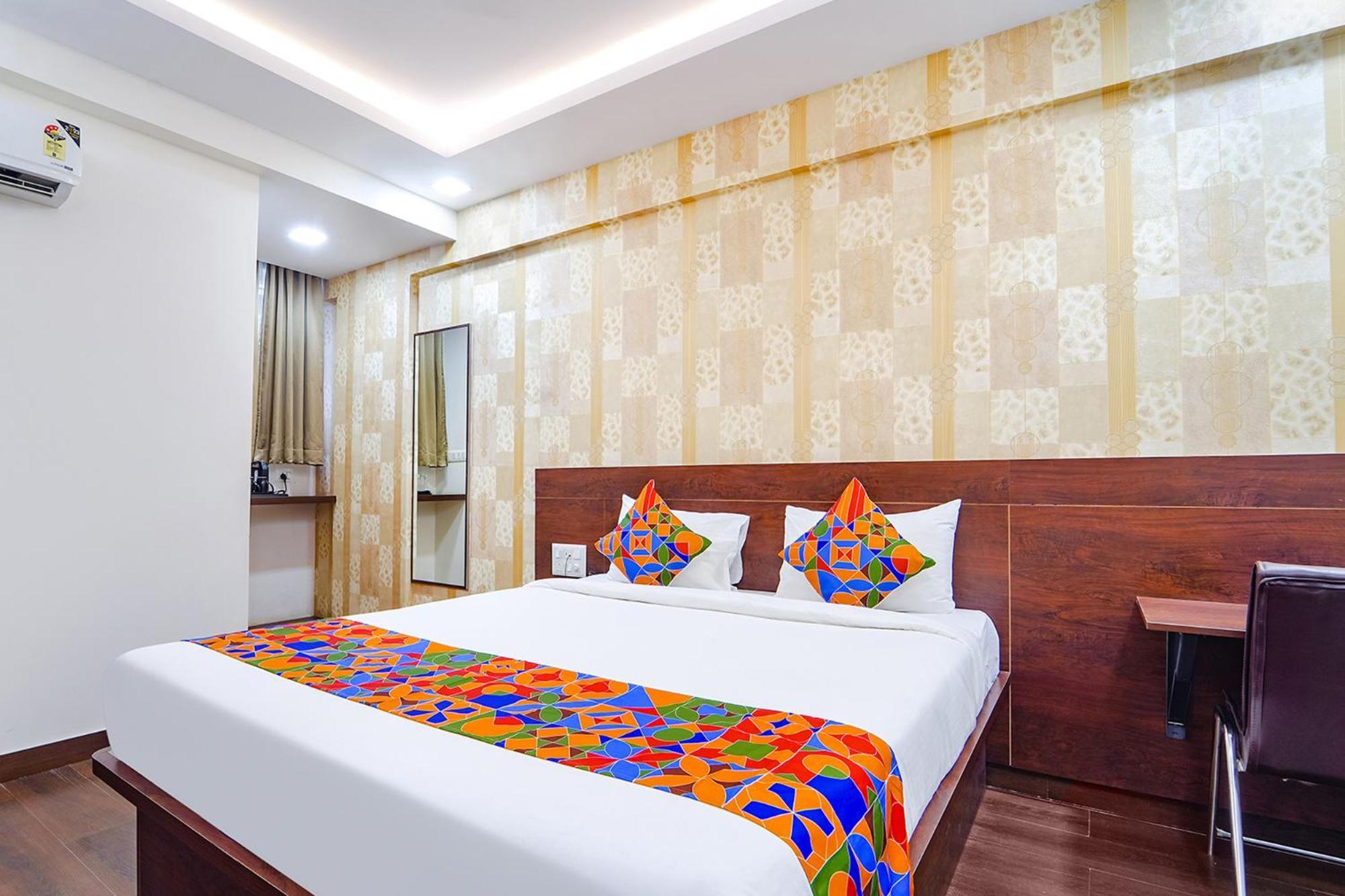 Fabhotel Ellegant Inn Bangalore Exteriör bild