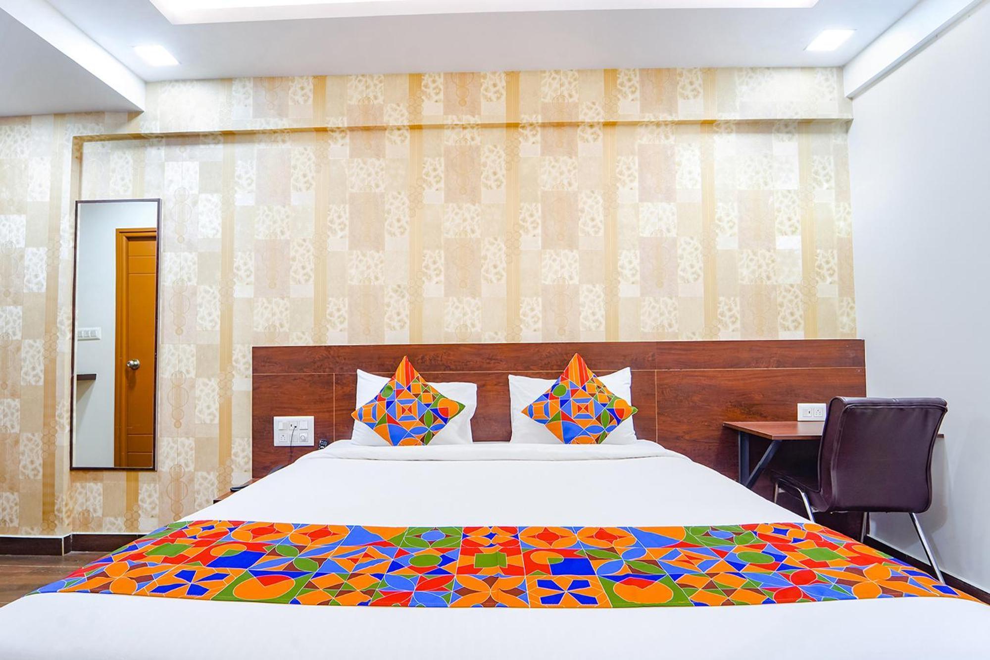 Fabhotel Ellegant Inn Bangalore Exteriör bild